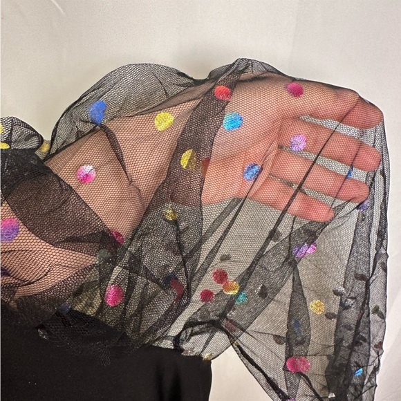 Black Mesh Shimmer Dots Gigot Sleeve Skinny Tee - Picture 6 of 6